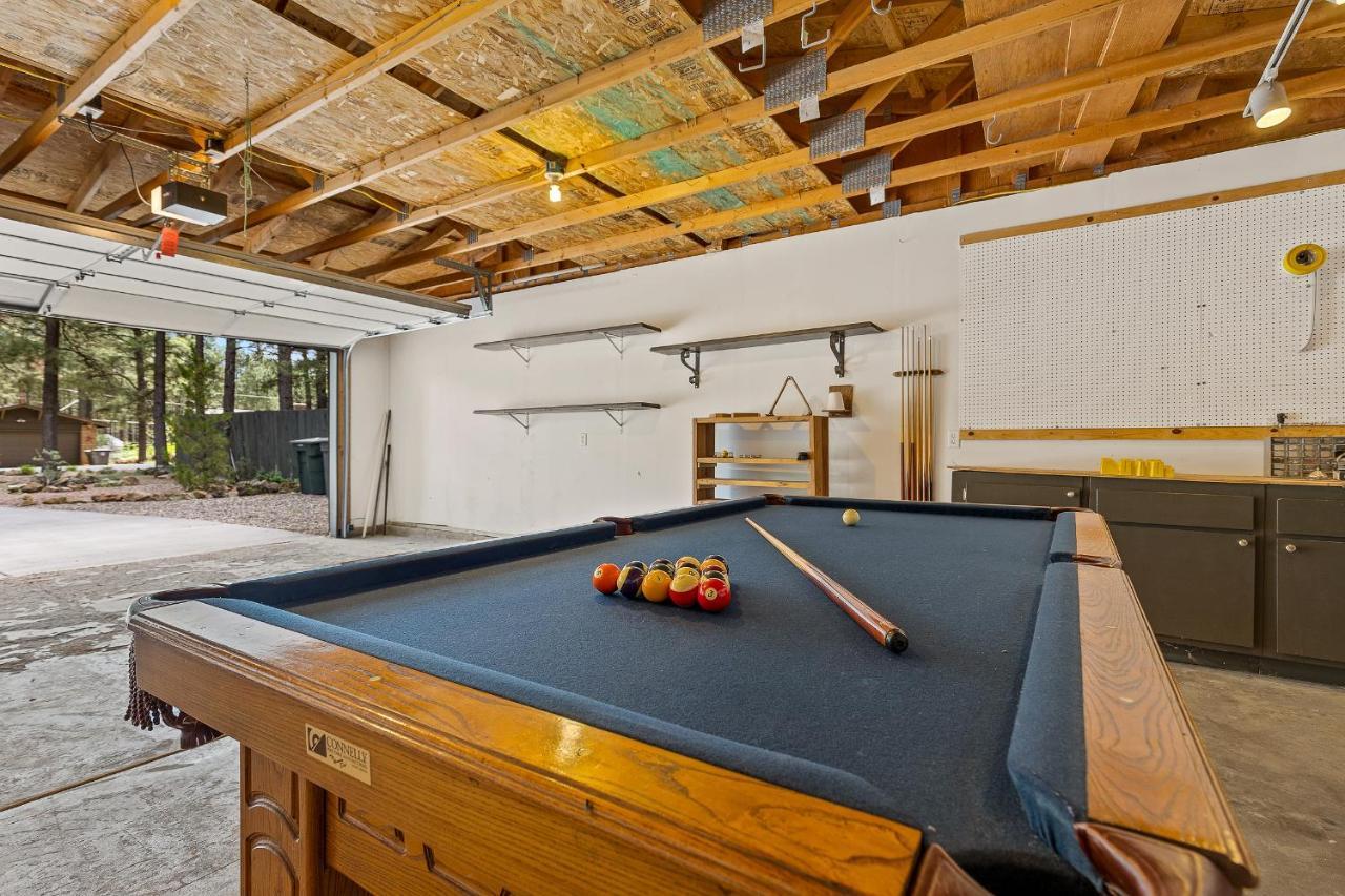 Captivating Continental Country Club Retreat With 4 Bdr And Spacious Deck! 깃대 외부 사진