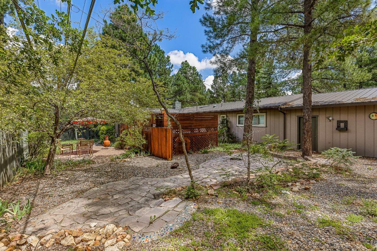 Captivating Continental Country Club Retreat With 4 Bdr And Spacious Deck! 깃대 외부 사진