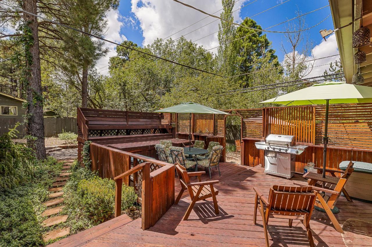 Captivating Continental Country Club Retreat With 4 Bdr And Spacious Deck! 깃대 외부 사진