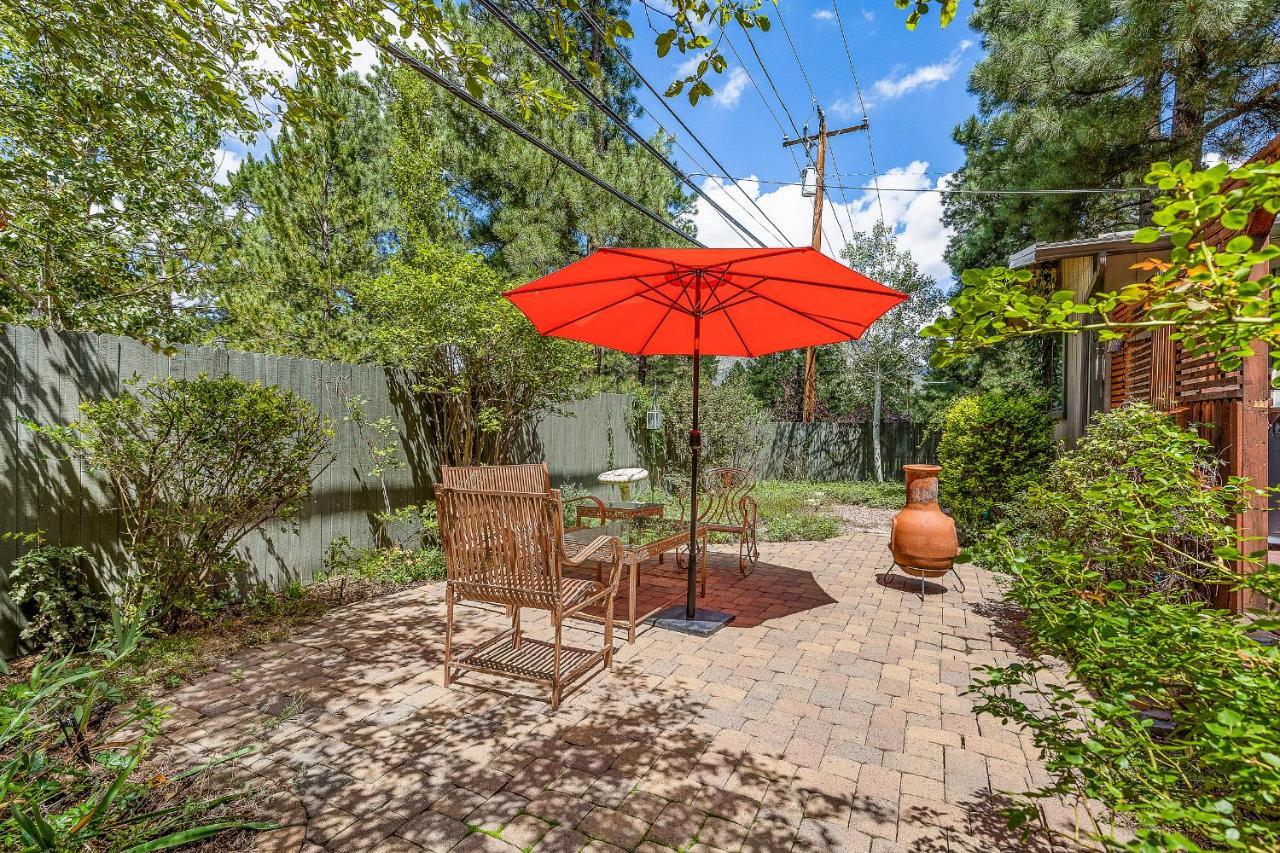 Captivating Continental Country Club Retreat With 4 Bdr And Spacious Deck! 깃대 외부 사진